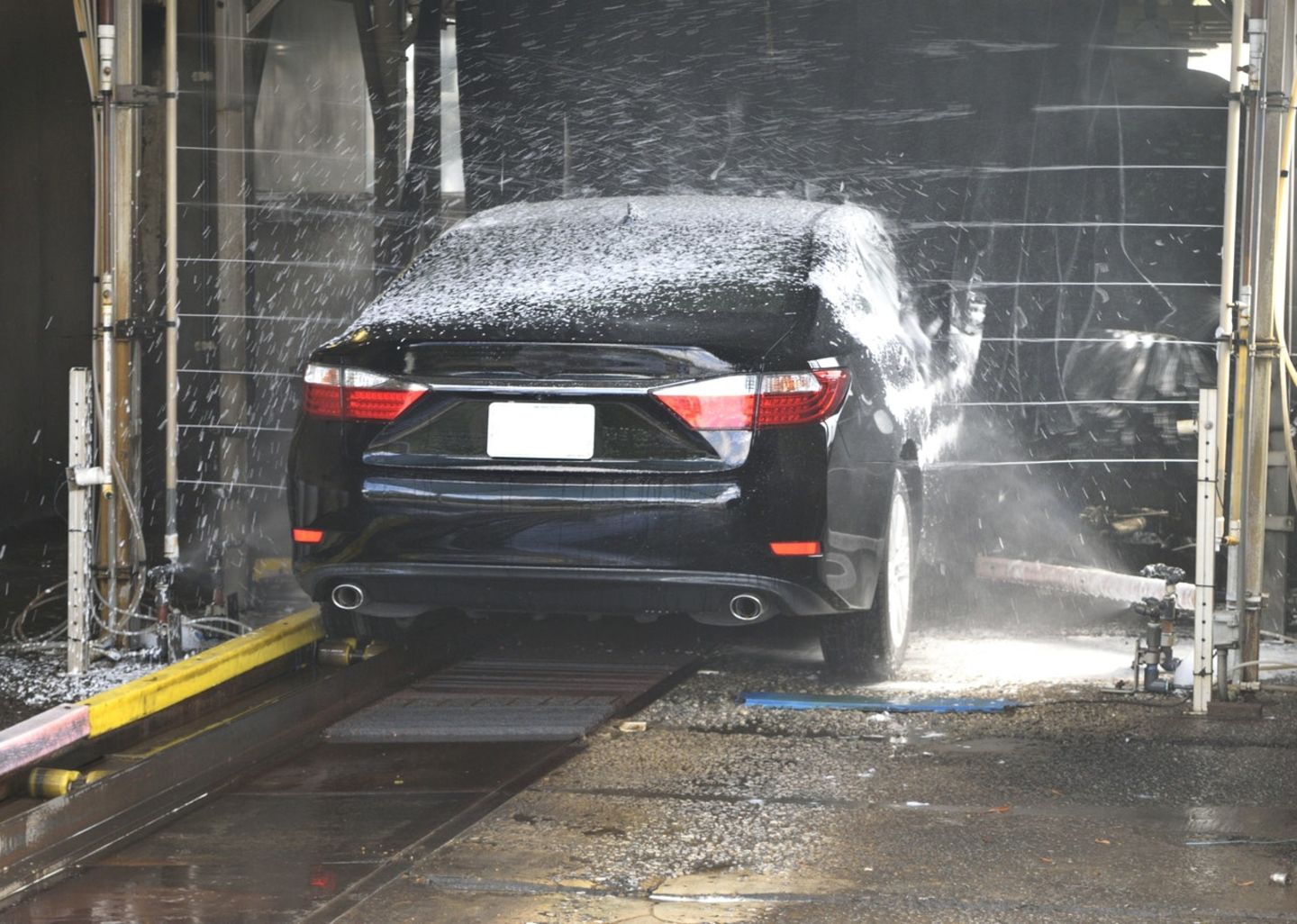 HiDubai-business-800-wash-transport-vehicle-services-car-assistance-repair-tecom-al-thanyah-1-dubai-2