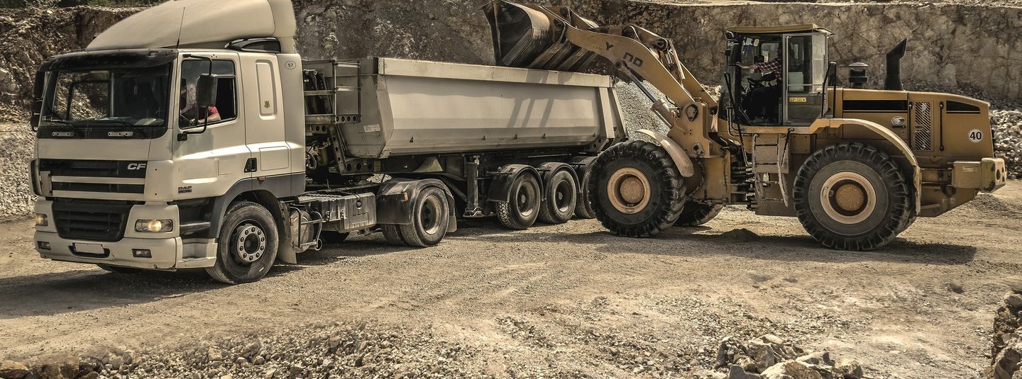 HiDubai-business-saka-transport-shipping-logistics-road-cargo-services-international-city-warsan-1-dubai-2