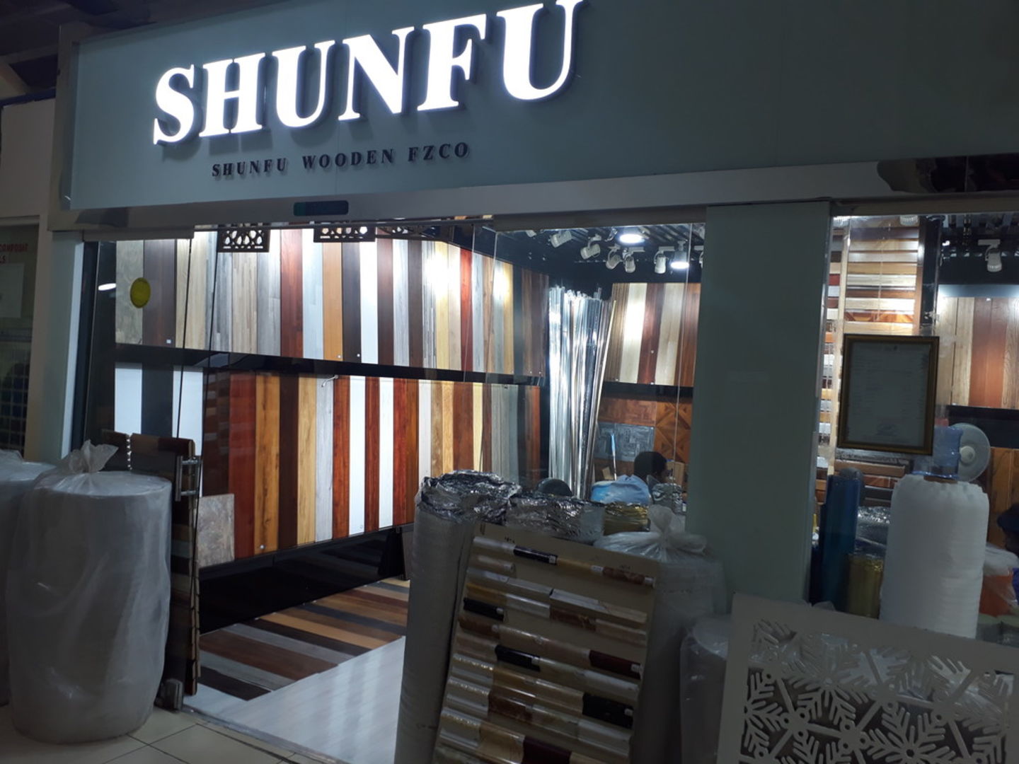 HiDubai-business-shunfu-wooden-shopping-furniture-decor-international-city-warsan-1-dubai