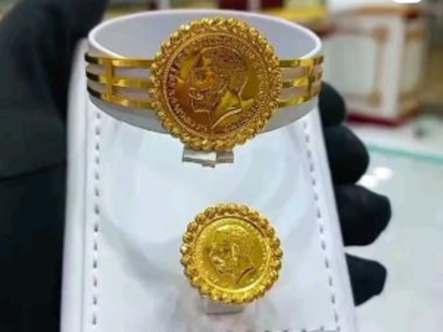 HiDubai-business-al-myzan-al-thahaby-jewellers-shopping-jewellery-precious-stones-al-barsha-south-1-dubai