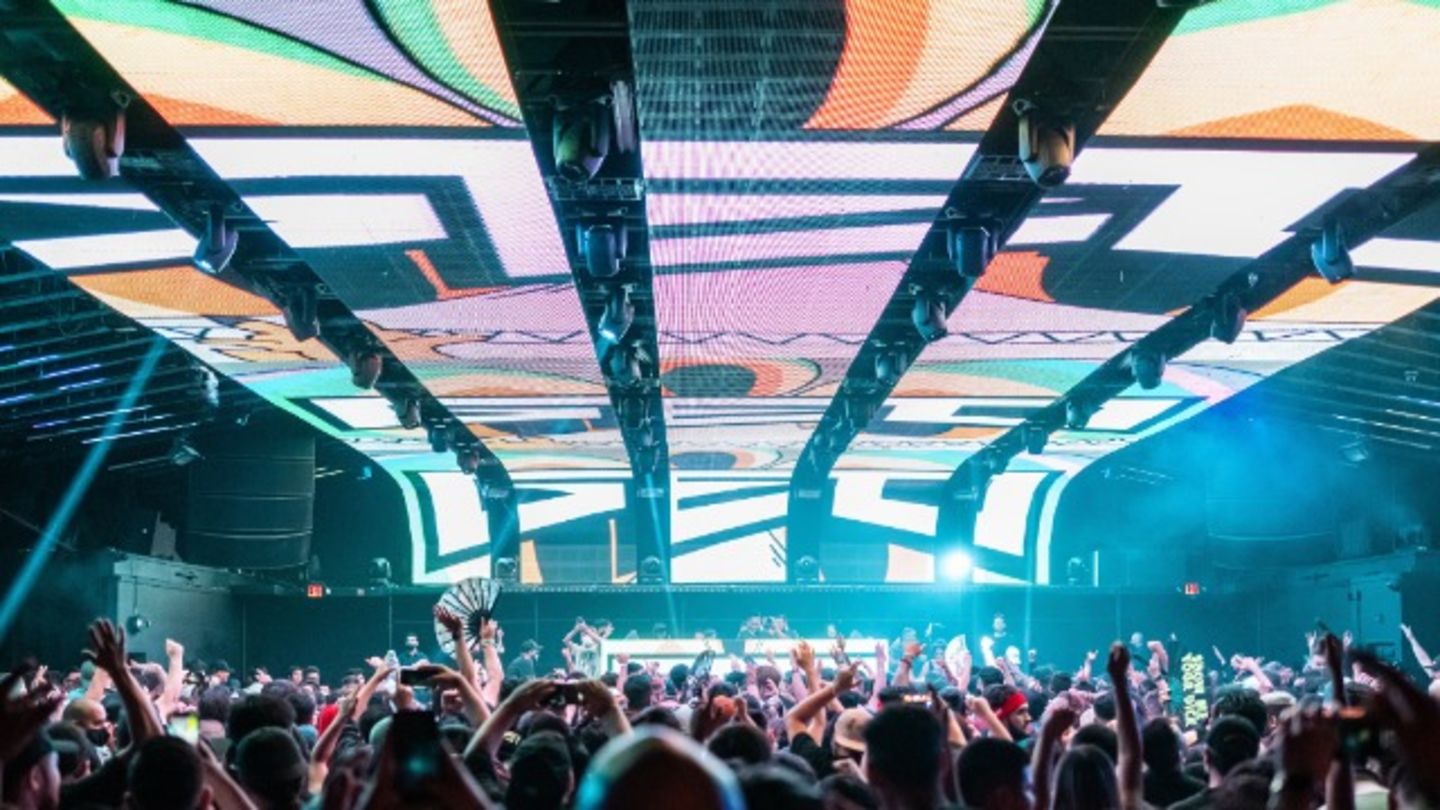 HiDubai-business-bliss-night-club-leisure-culture-nightclubs-al-ras-dubai