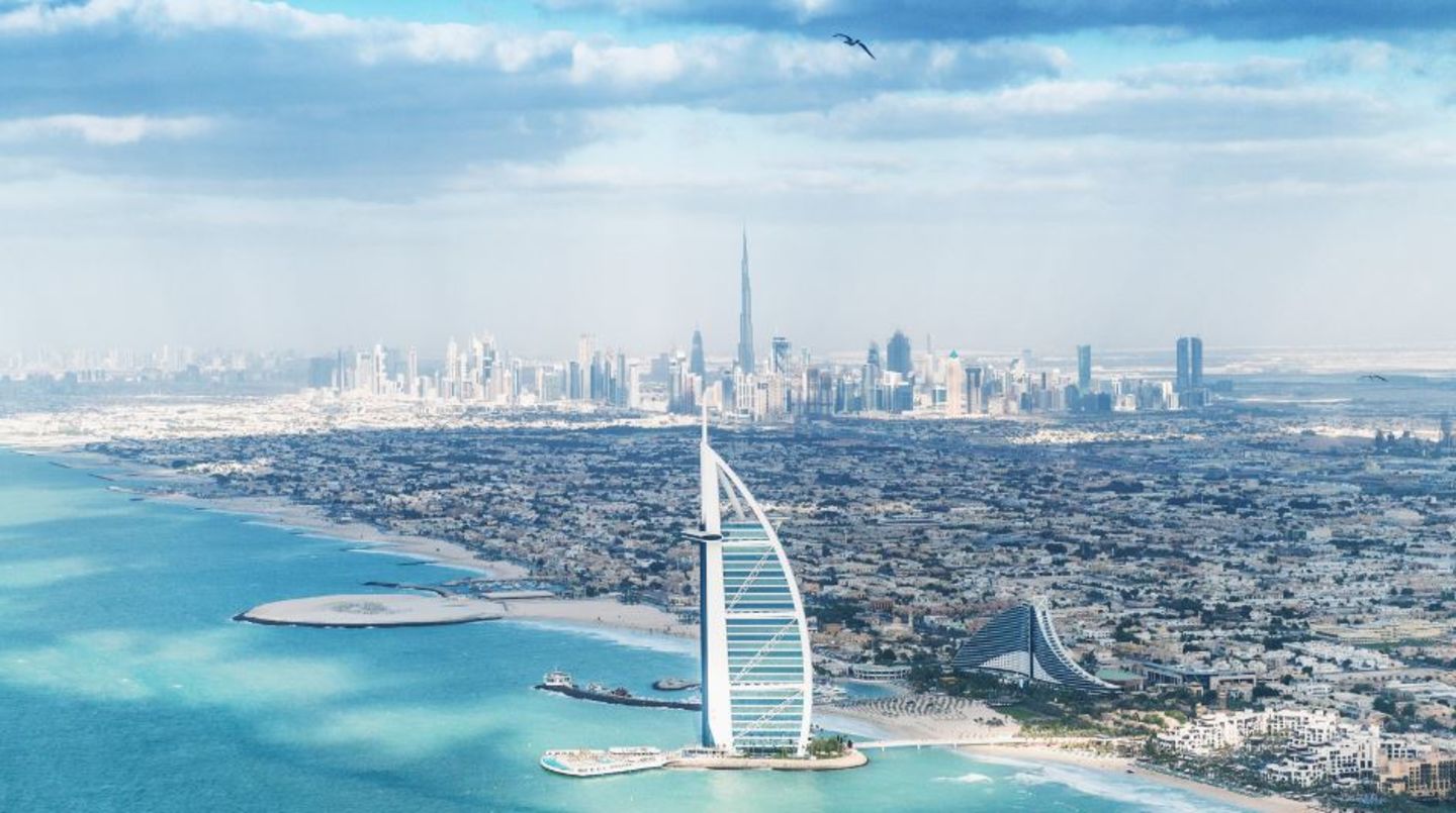 HiDubai-business-shams-al-falak-travels-and-tourism-hotels-tourism-local-tours-activities-hor-al-anz-dubai