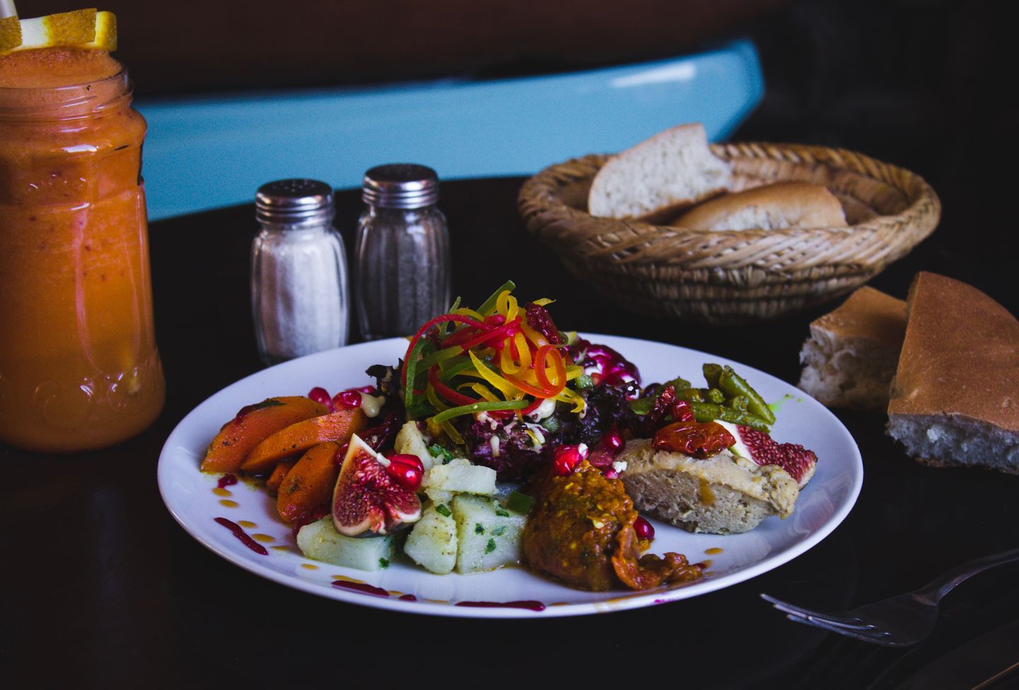 HiDubai-business-face-chicken-cafeteria-food-beverage-cafeterias-al-barsha-1-dubai
