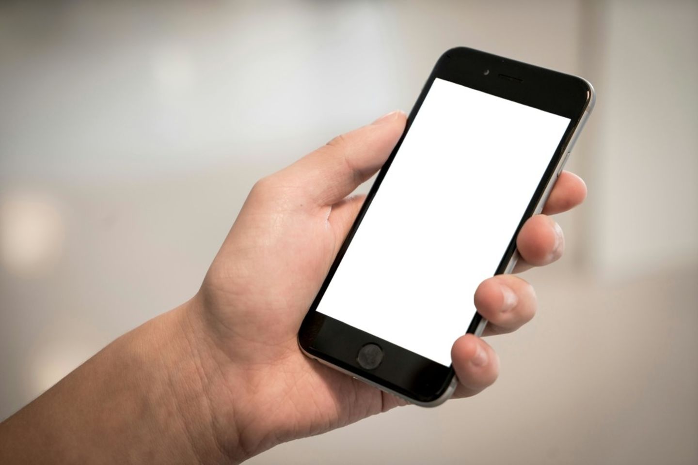 HiDubai-business-abdulrahiman-mobile-phones-accessories-trading-shopping-consumer-electronics-ayal-nasir-dubai