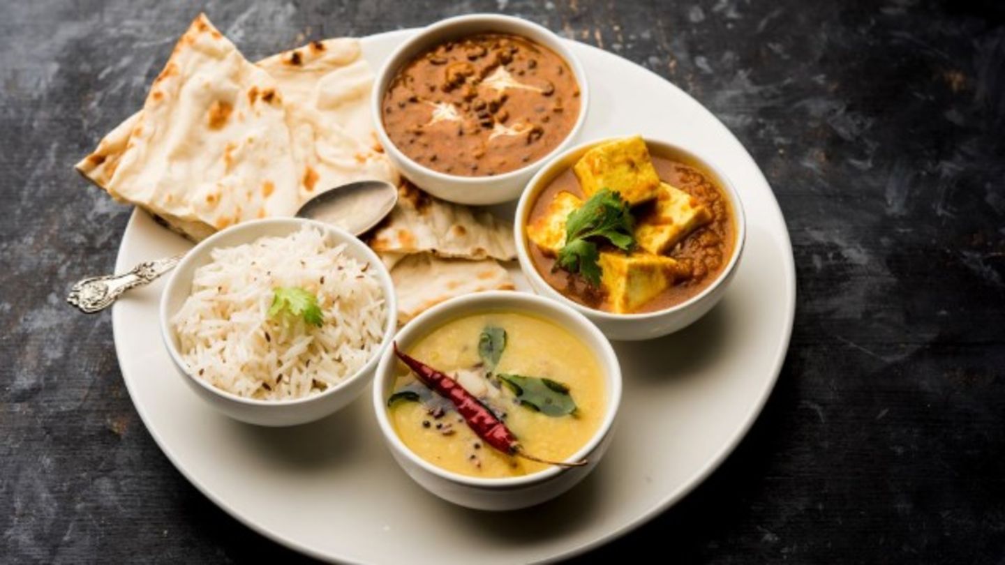 HiDubai-business-eatok-restaurant-food-beverage-restaurants-bars-dubailand-residences-skycourts-wadi-al-safa-5-dubai