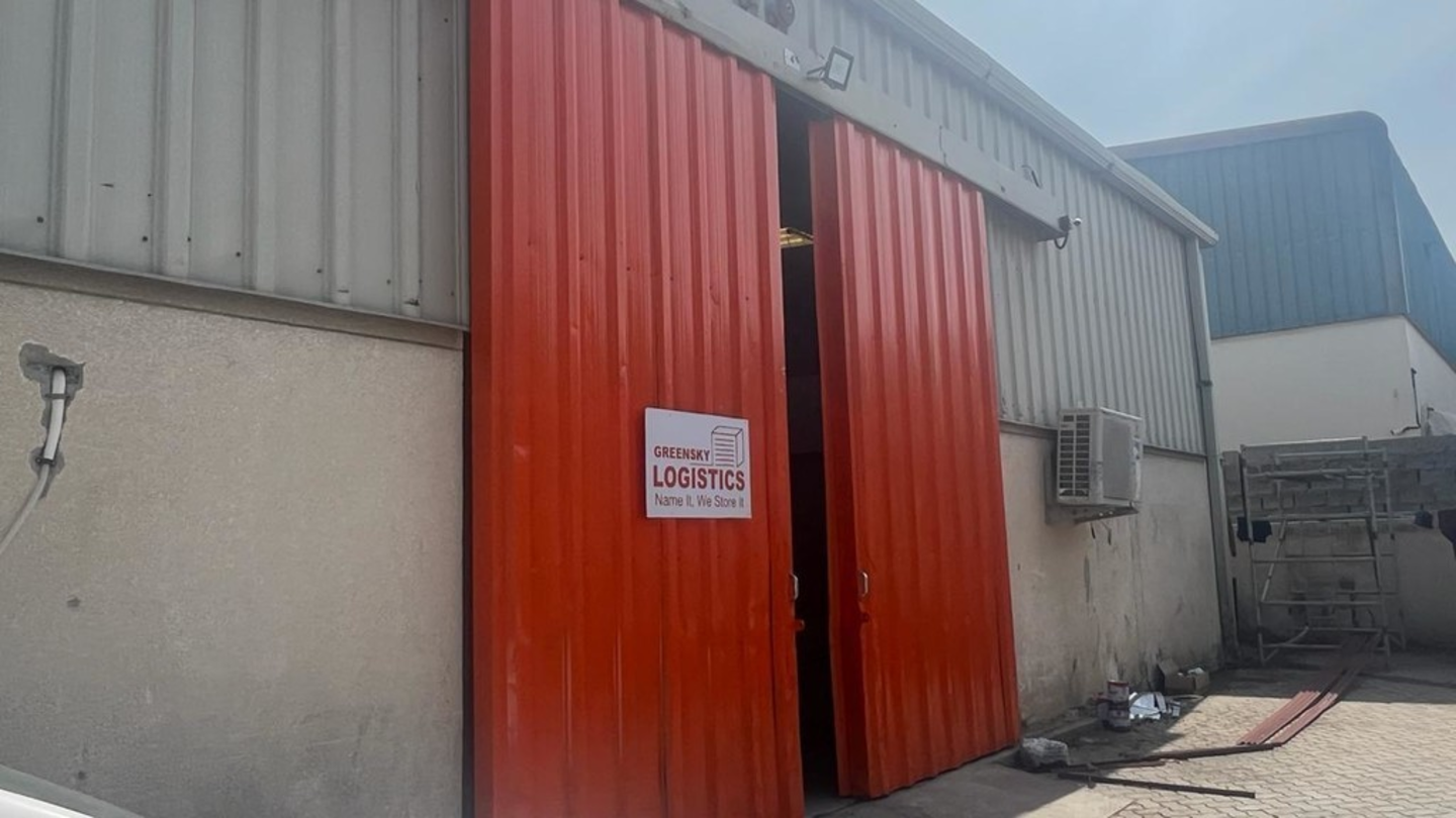 HiDubai-business-greensky-logistics-shipping-logistics-shelving-warehousing-services-umm-ramool-dubai