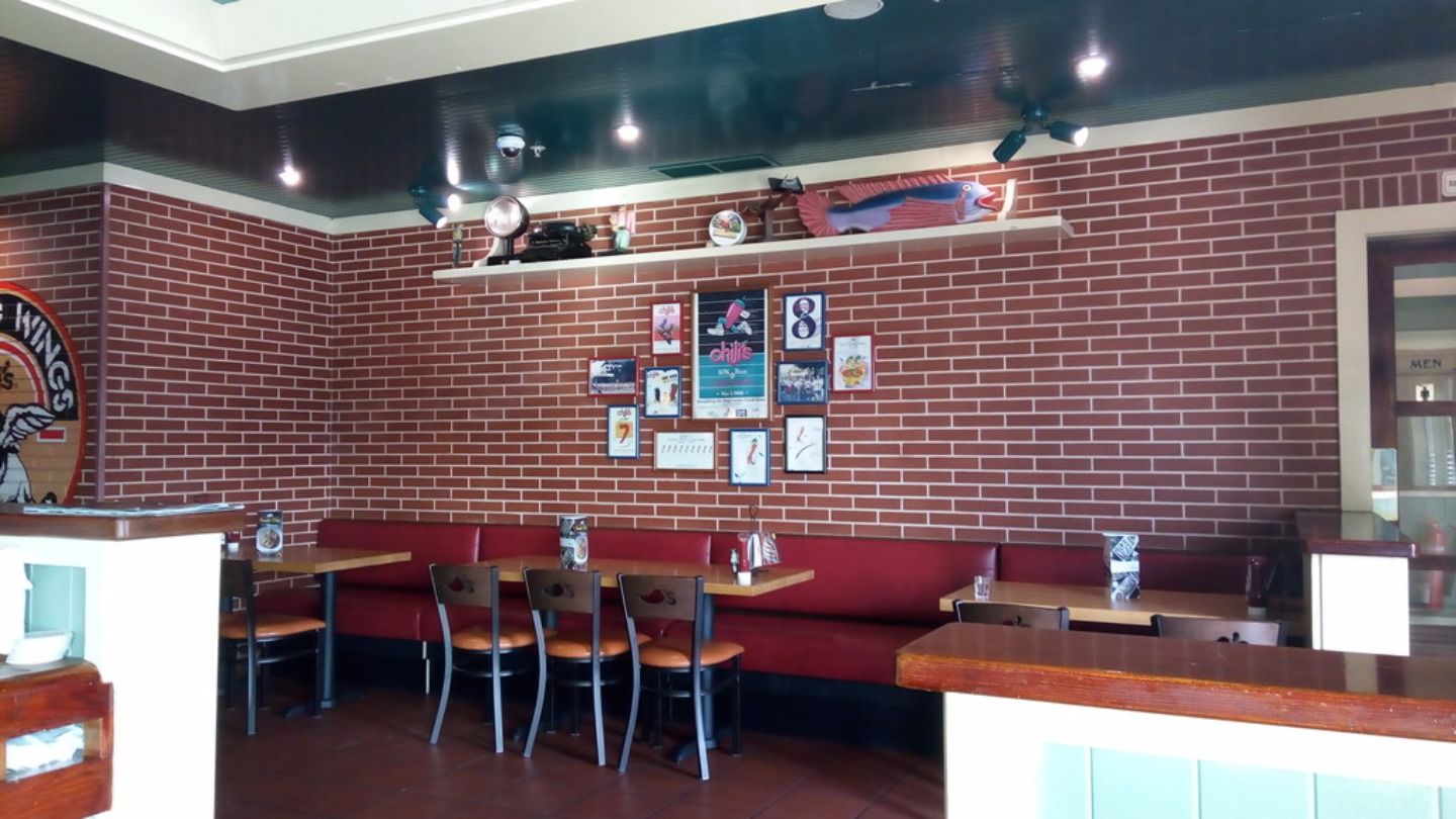 HiDubai-business-chilis-food-beverage-restaurants-bars-al-garhoud-dubai-2