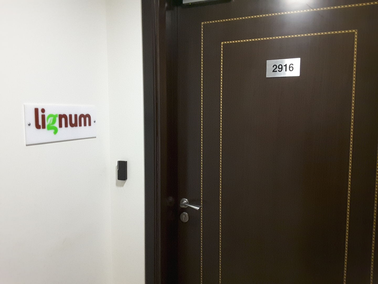 HiDubai-business-lignum-electronics-trading-est-media-marketing-it-it-telecommunication-business-bay-dubai-2