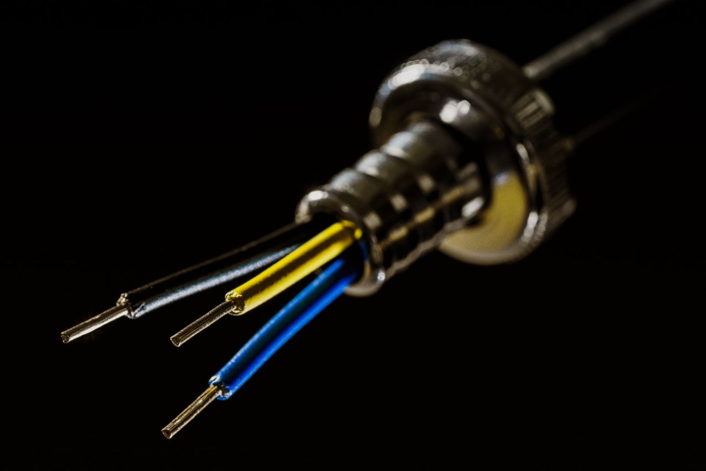 HiDubai-business-samrat-wires-and-metals-production-b2b-services-distributors-wholesalers-al-quoz-industrial-4-dubai-2