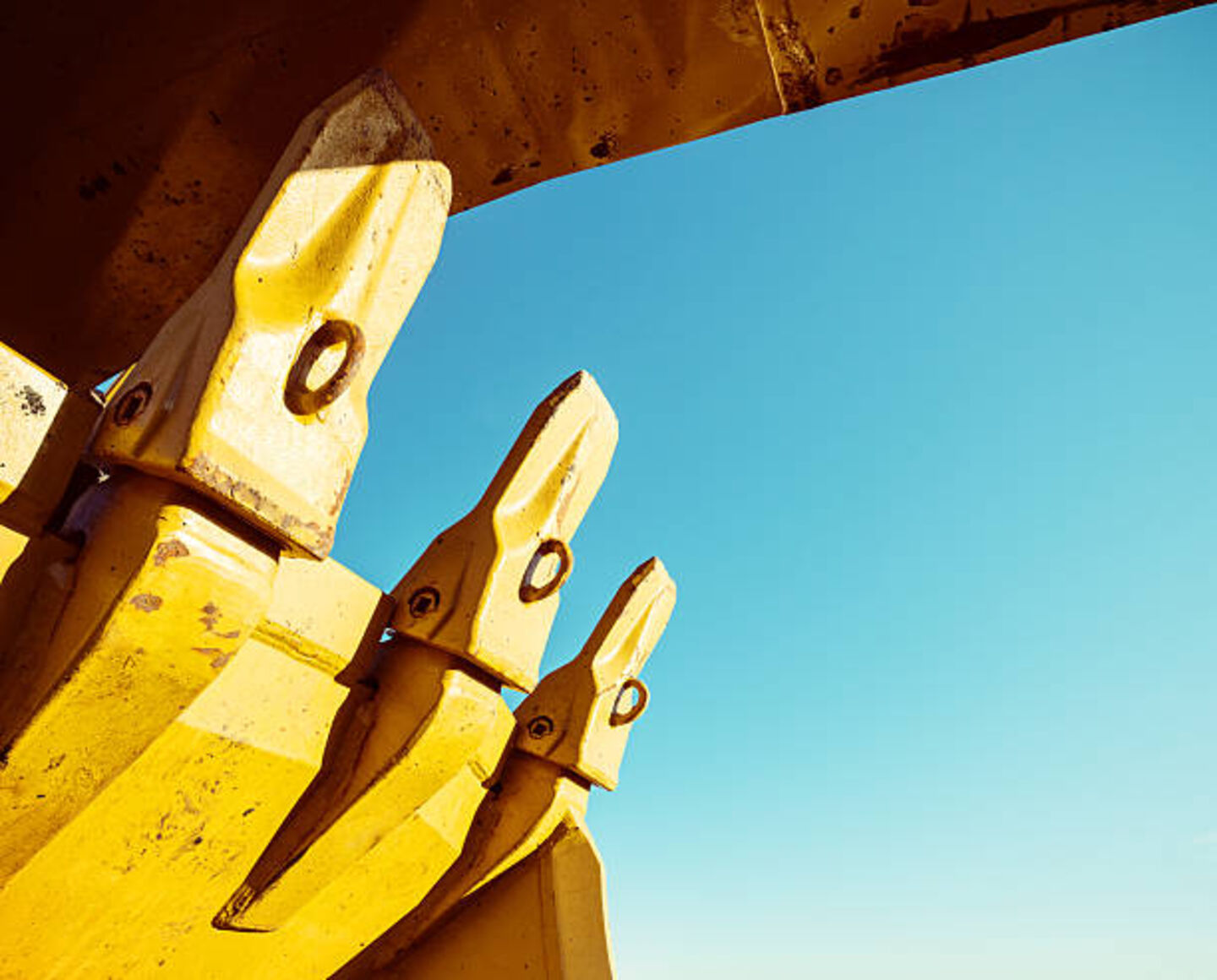 HiDubai-business-quality-equipment-rental-construction-heavy-industries-heavy-equipment-machinery-jebel-ali-industrial-2-dubai