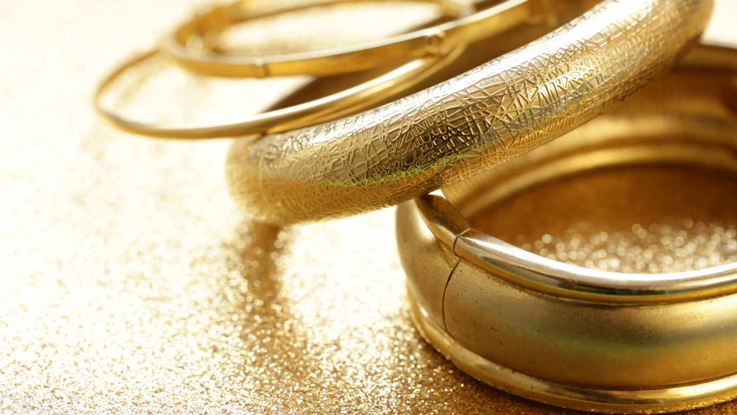 HiDubai-business-al-shams-jewellery-shopping-jewellery-precious-stones-al-daghaya-dubai