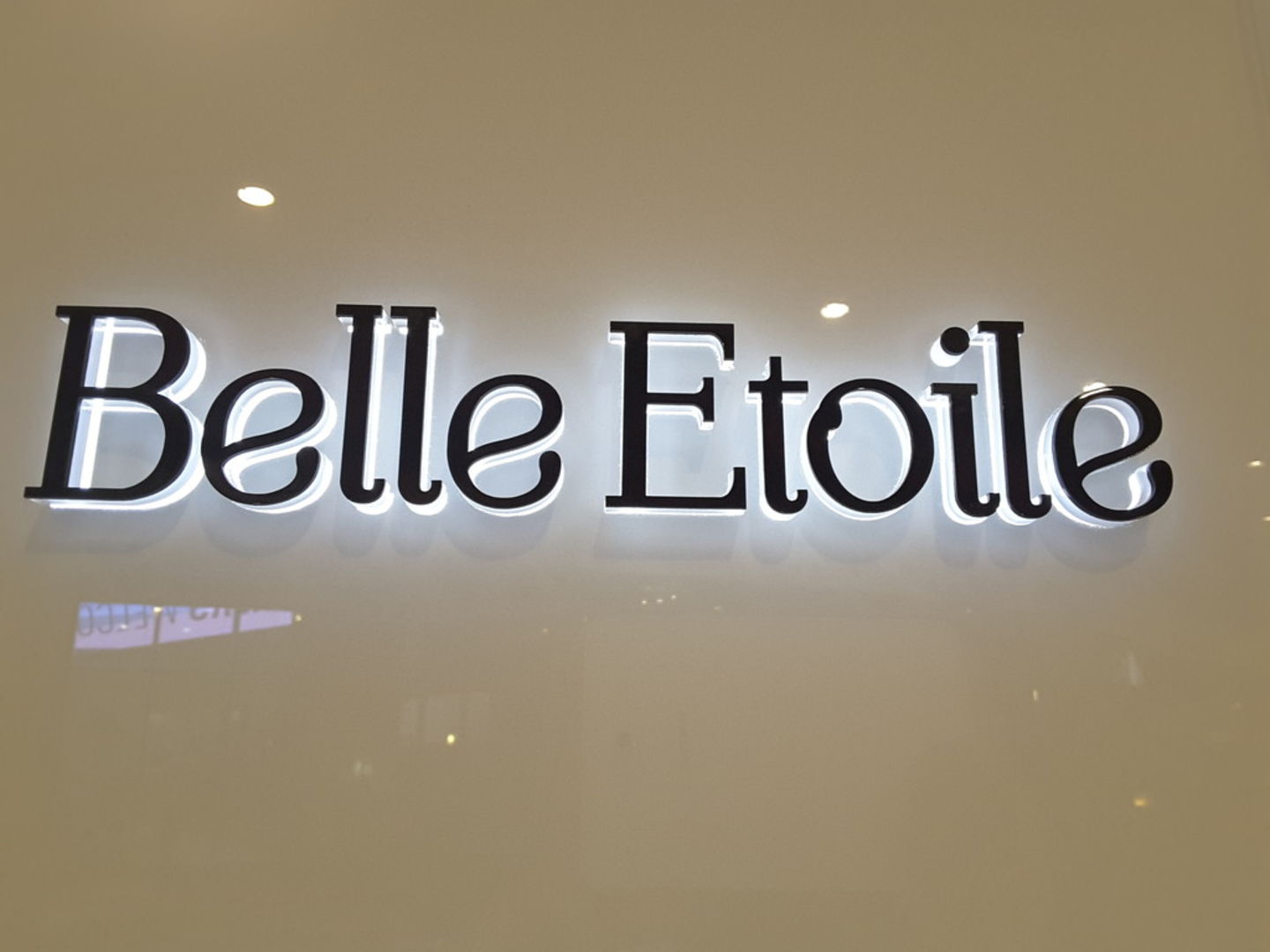 HiDubai-business-belle-etoile-shopping-jewellery-precious-stones-al-barsha-1-dubai-2