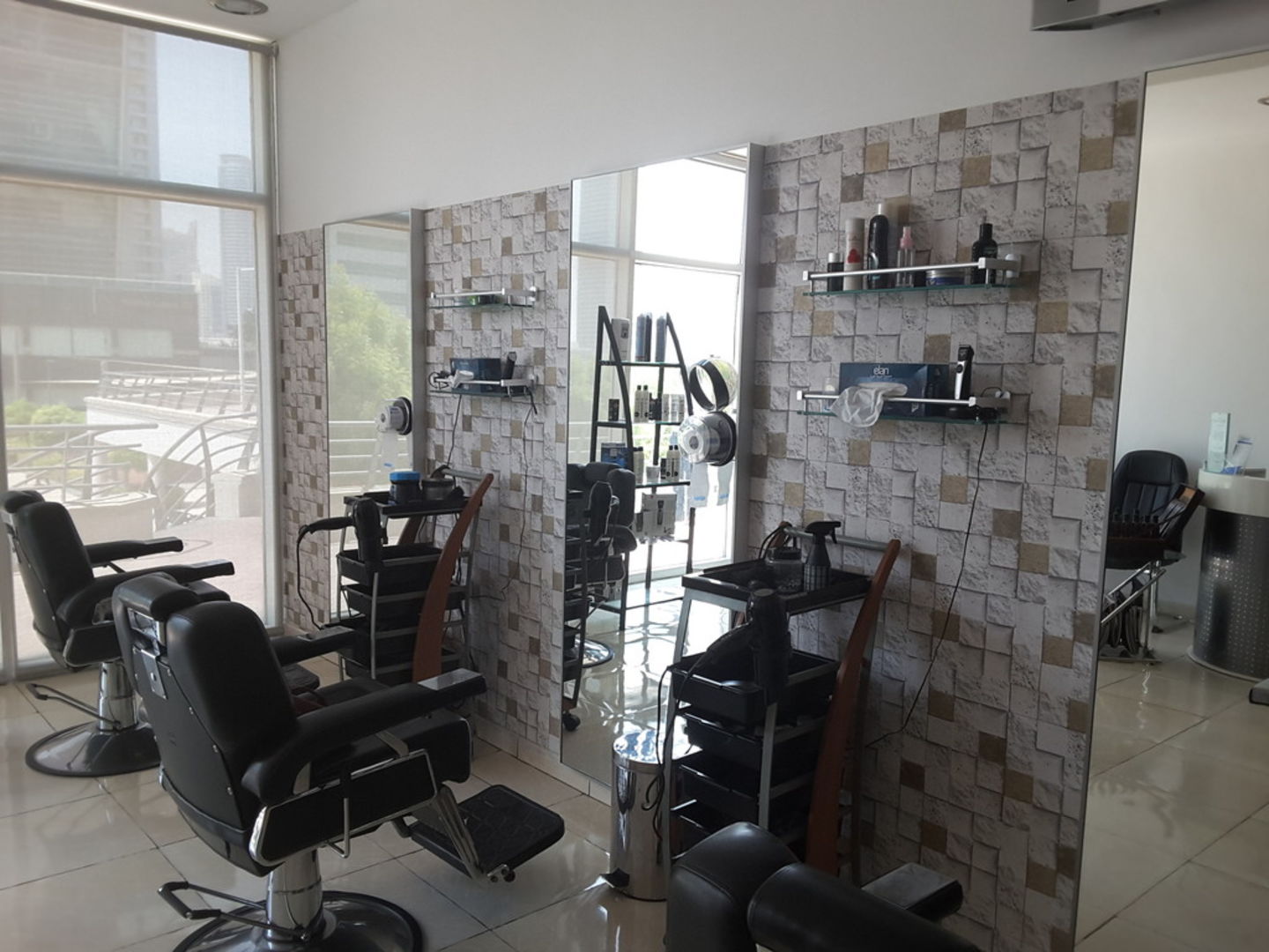 HiDubai-business-zana-gents-saloon-beauty-wellness-health-beauty-salons-jumeirah-lake-towers-al-thanyah-5-dubai-2