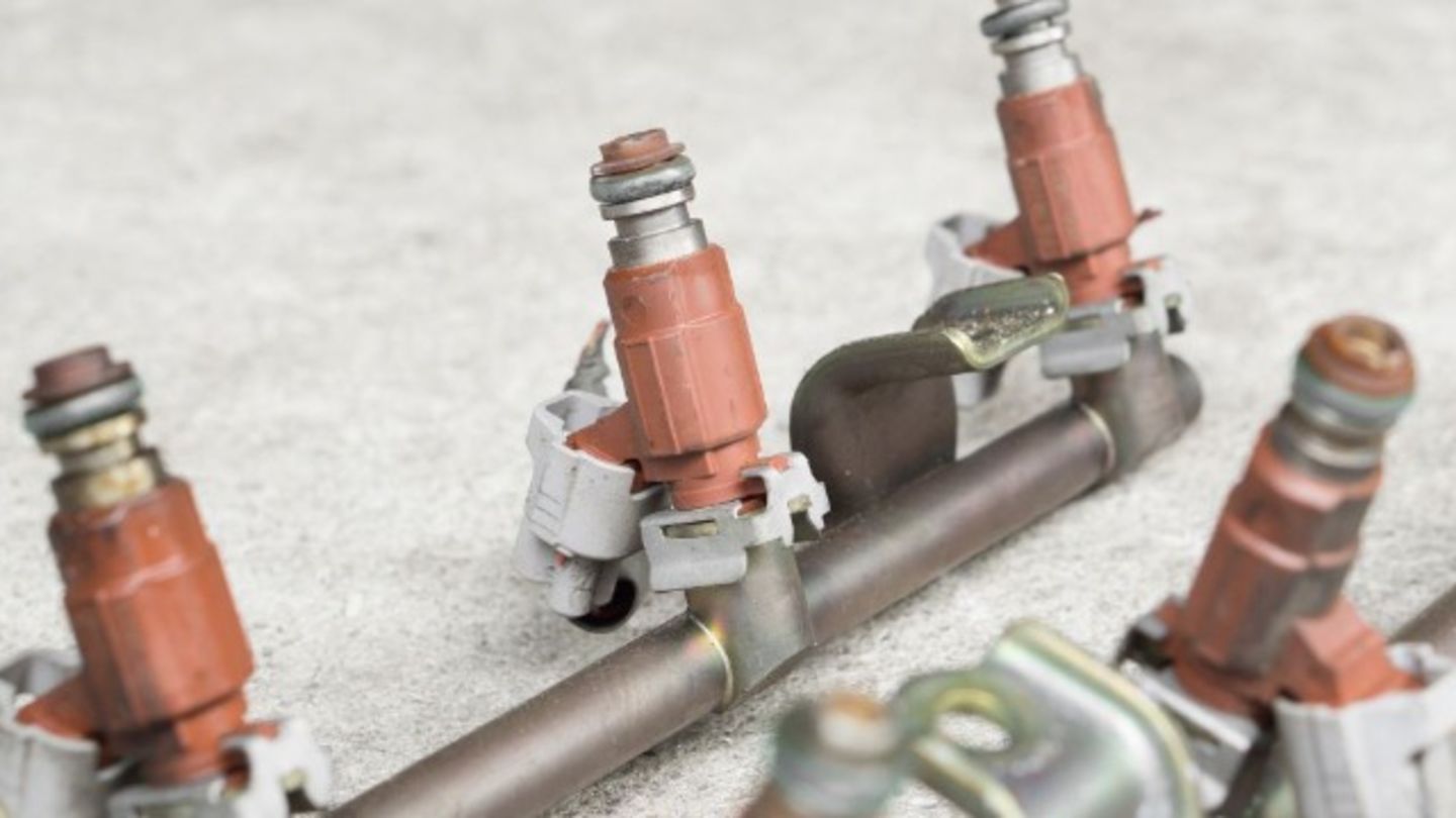 HiDubai-business-wtp-auto-spare-parts-trading-transport-vehicle-services-auto-spare-parts-accessories-naif-dubai