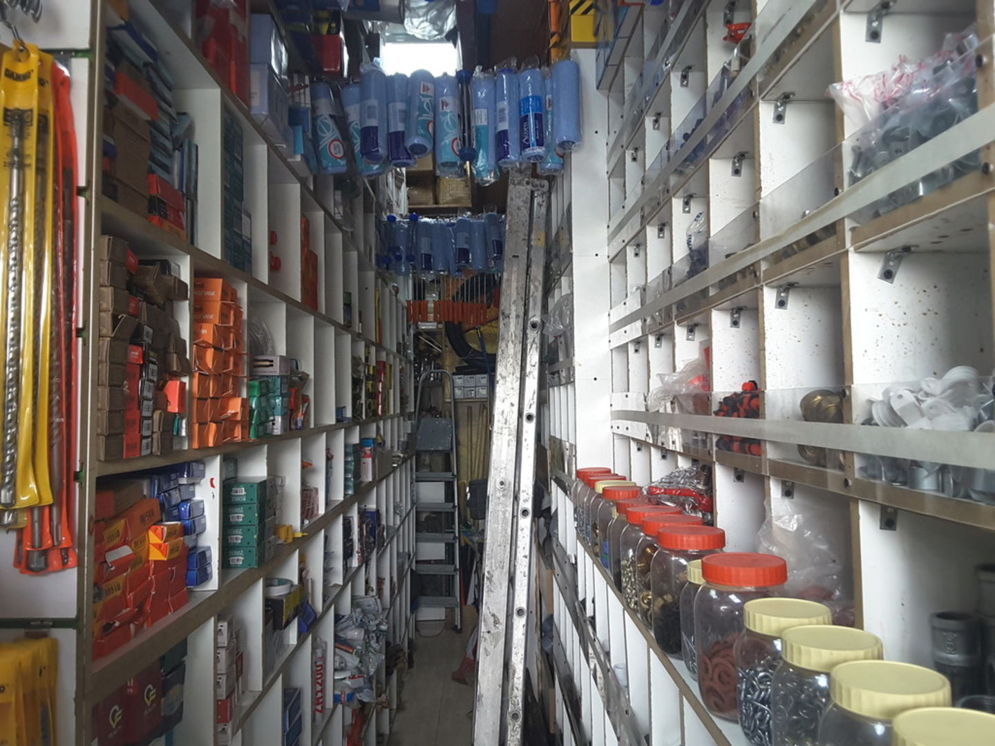 HiDubai-business-bab-al-maghara-electrical-sanitary-installations-home-handyman-maintenance-services-al-barsha-3-dubai-2