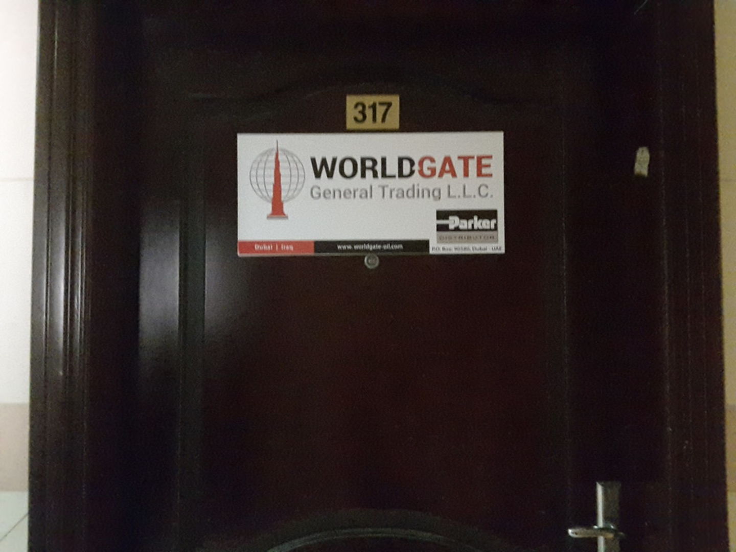 HiDubai-business-world-gate-general-trading-b2b-services-distributors-wholesalers-al-qusais-industrial-1-dubai-2