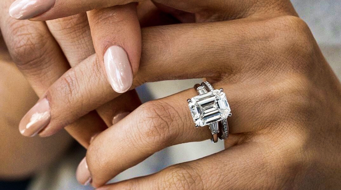 HiDubai-business-misbha-jewellery-trading-shopping-jewellery-precious-stones-wafi-umm-hurair-2-dubai