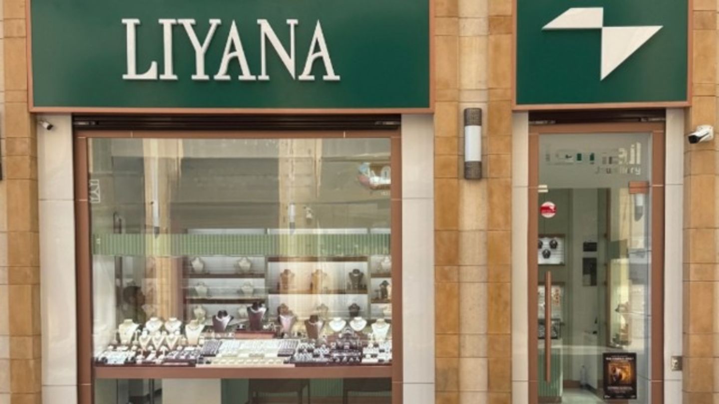 HiDubai-business-liyana-jewellery-shopping-jewellery-precious-stones-al-ras-dubai