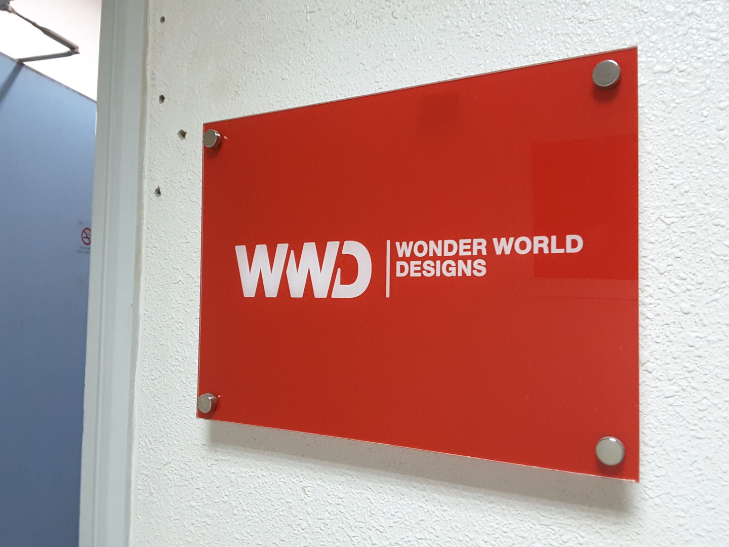 HiDubai-business-wonder-world-designs-media-marketing-it-design-advertising-agency-hor-al-anz-dubai-2