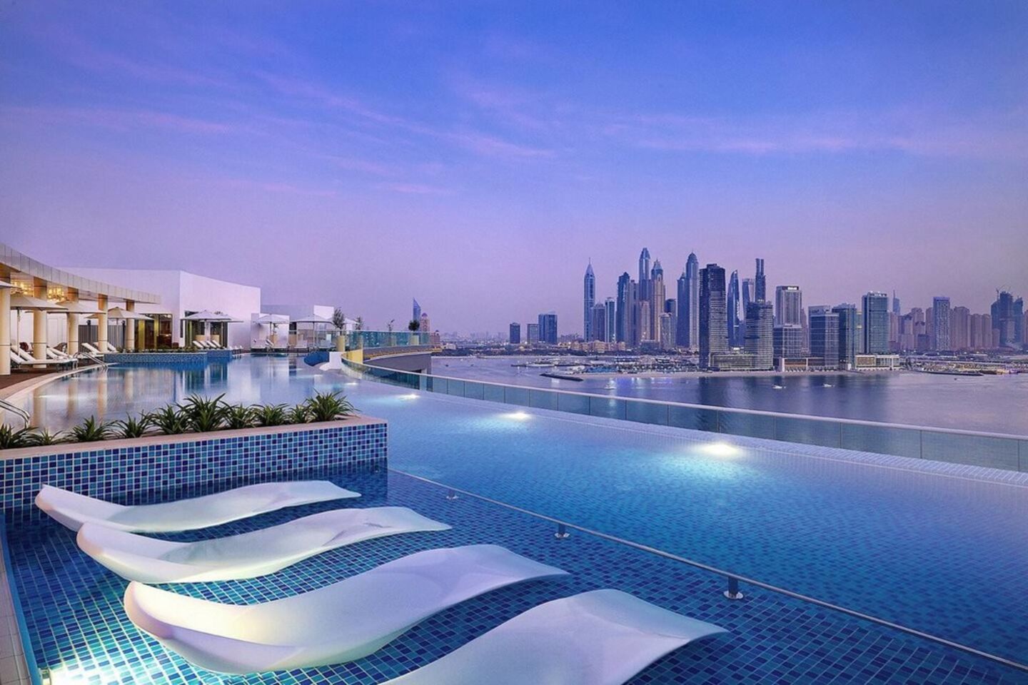 HiDubai-business-d-v-h-holiday-homes-hotels-tourism-serviced-apartments-al-barsha-1-dubai
