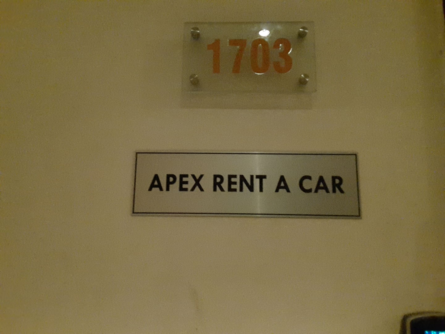 HiDubai-business-apex-rent-a-car-transport-vehicle-services-car-rental-services-business-bay-dubai-3