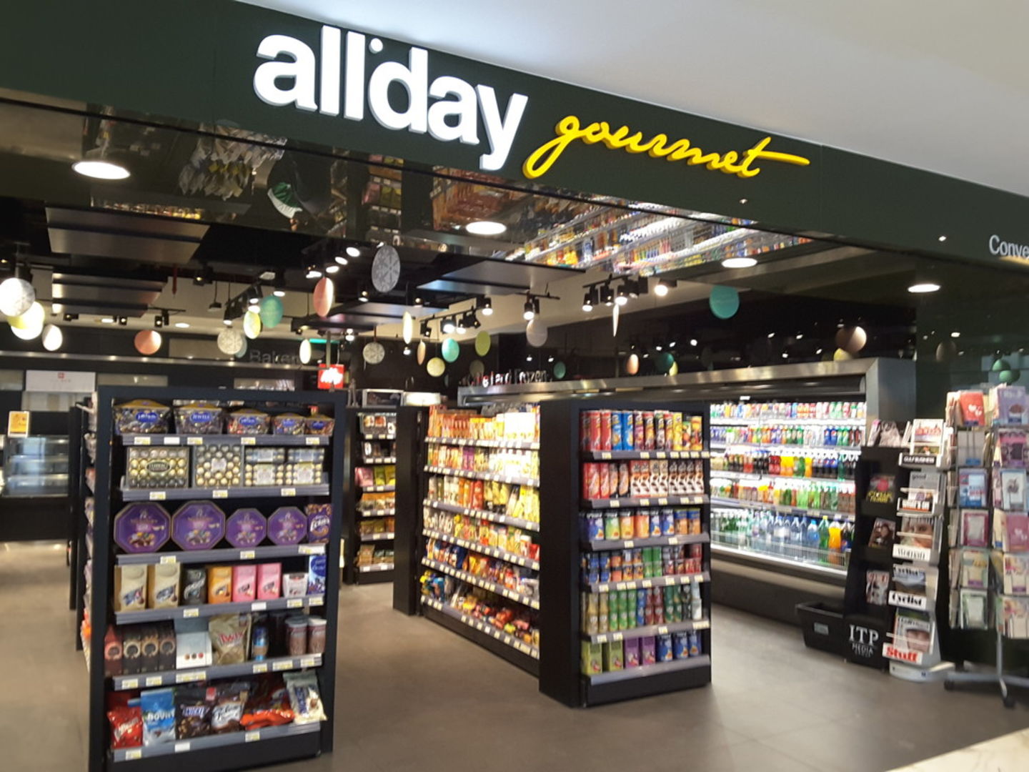 HiDubai-business-allday-gourmet-emaar-square-shopping-supermarkets-hypermarkets-grocery-stores-downtown-dubai-dubai