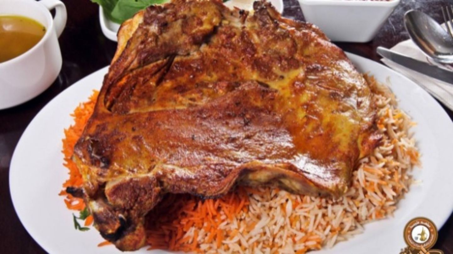 HiDubai-business-tibaa-restaurant-for-mandi-madhbi-food-beverage-restaurants-bars-port-saeed-dubai