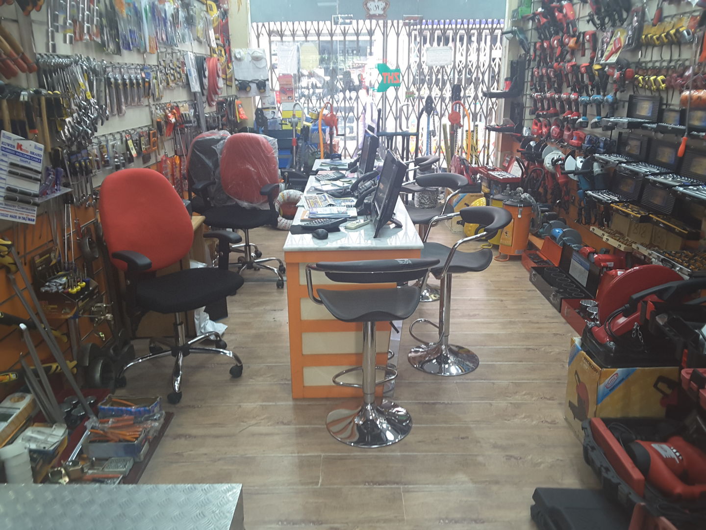 Zagros Hardware Trading(Hardware & Fittings) in Al Sabkha, Dubai HiDubai