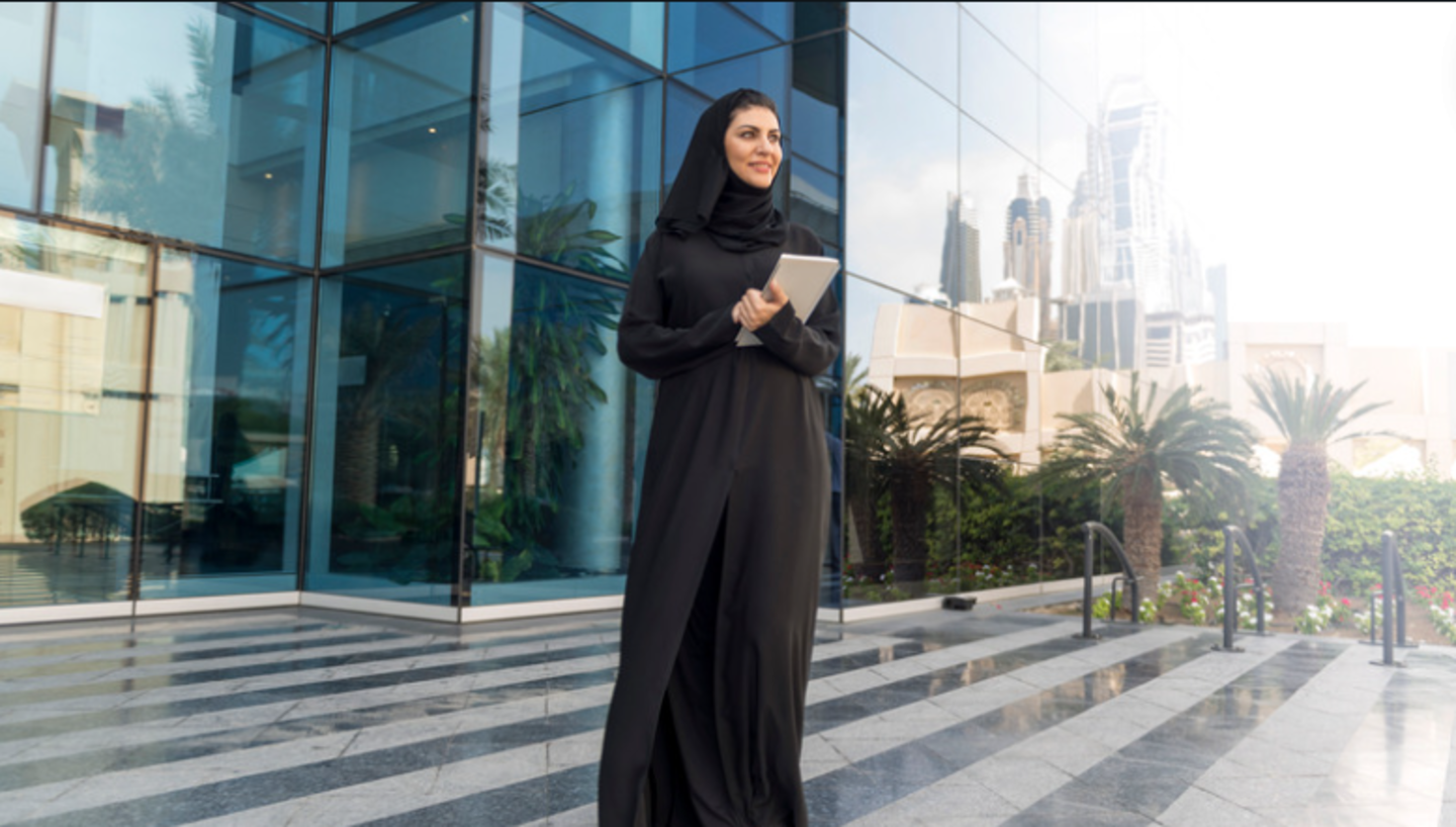 HiDubai-business-kashkha-shopping-apparel-al-daghaya-dubai