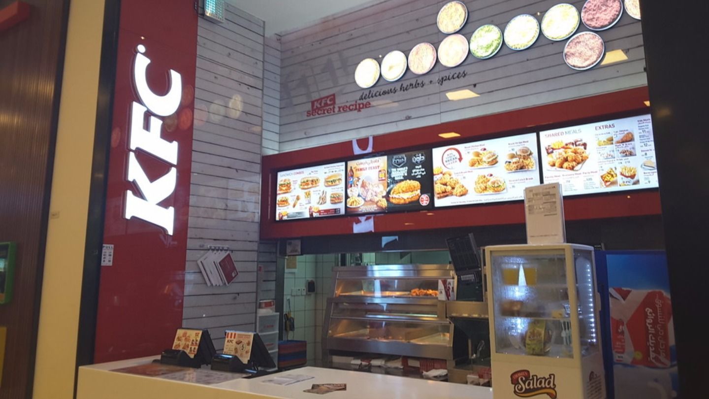 HiDubai-business-kfc-food-beverage-restaurants-bars-international-city-warsan-1-dubai-5