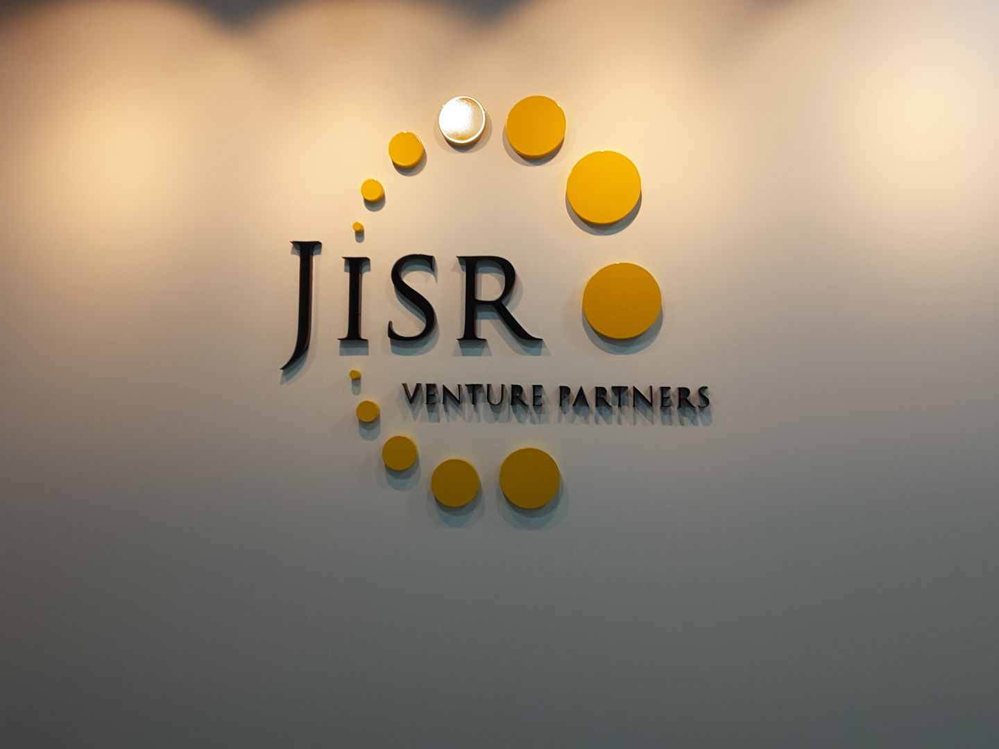 HiDubai-business-jisr-venture-partners-finance-legal-financial-services-dubai-design-district-dubai-2