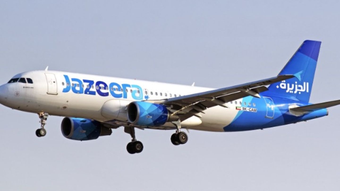 HiDubai-business-jazeera-airways-hotels-tourism-airlines-service-providers-business-bay-dubai