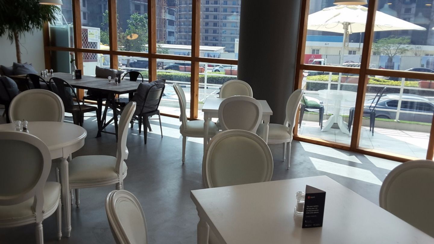 Circle Catering(Restaurants & Bars) in Dubai Silicon Oasis (Nadd Hessa