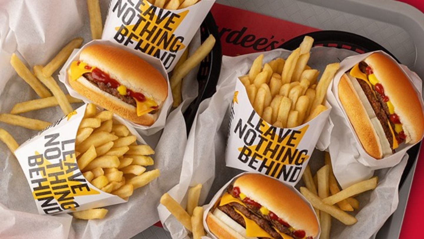 HiDubai-business-hardees-food-beverage-restaurants-bars-furjan-jebel-ali-1-dubai