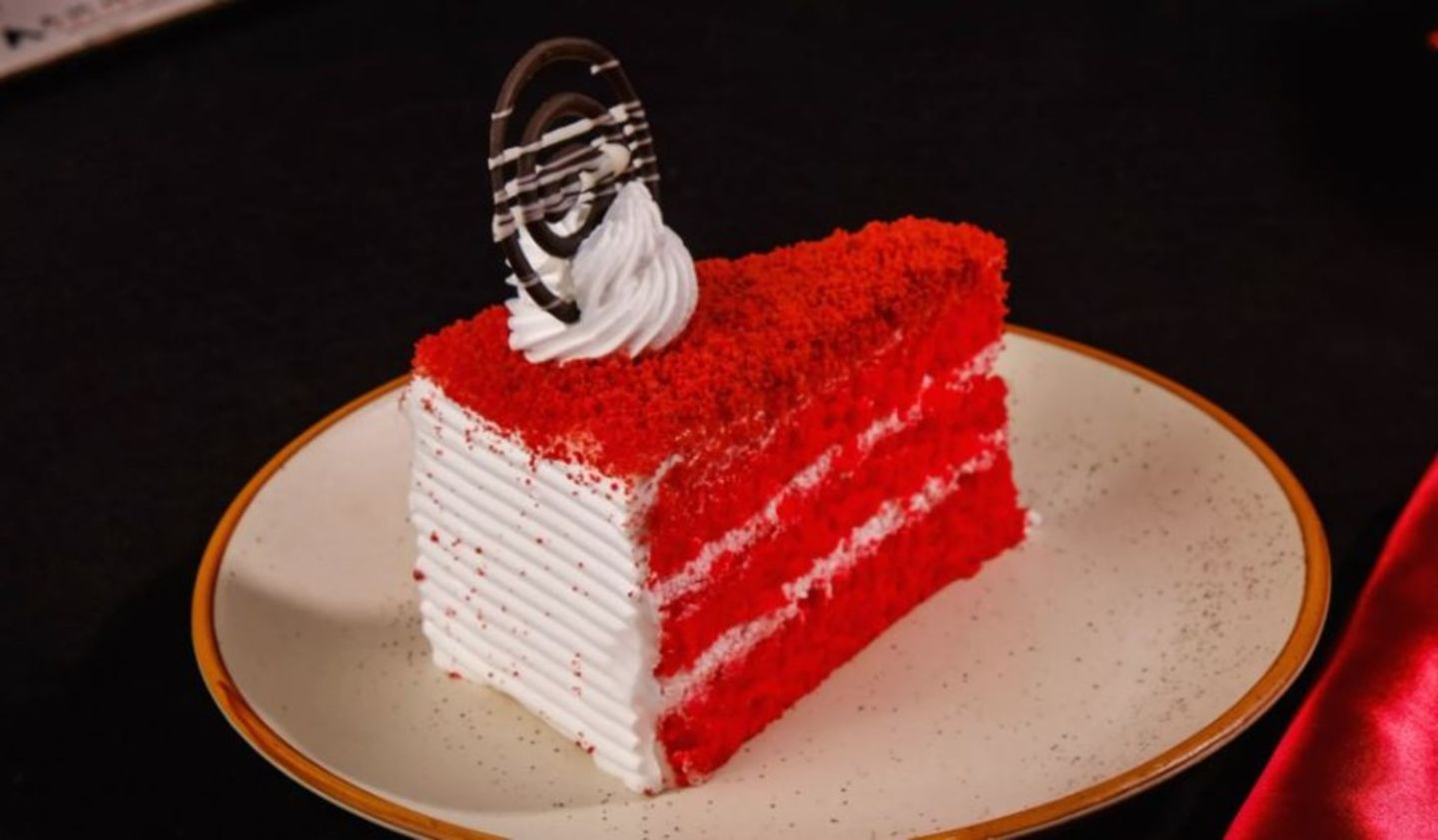 HiDubai-business-ammas-pastries-food-beverage-bakeries-desserts-sweets-meena-bazar-al-souq-al-kabeer-dubai