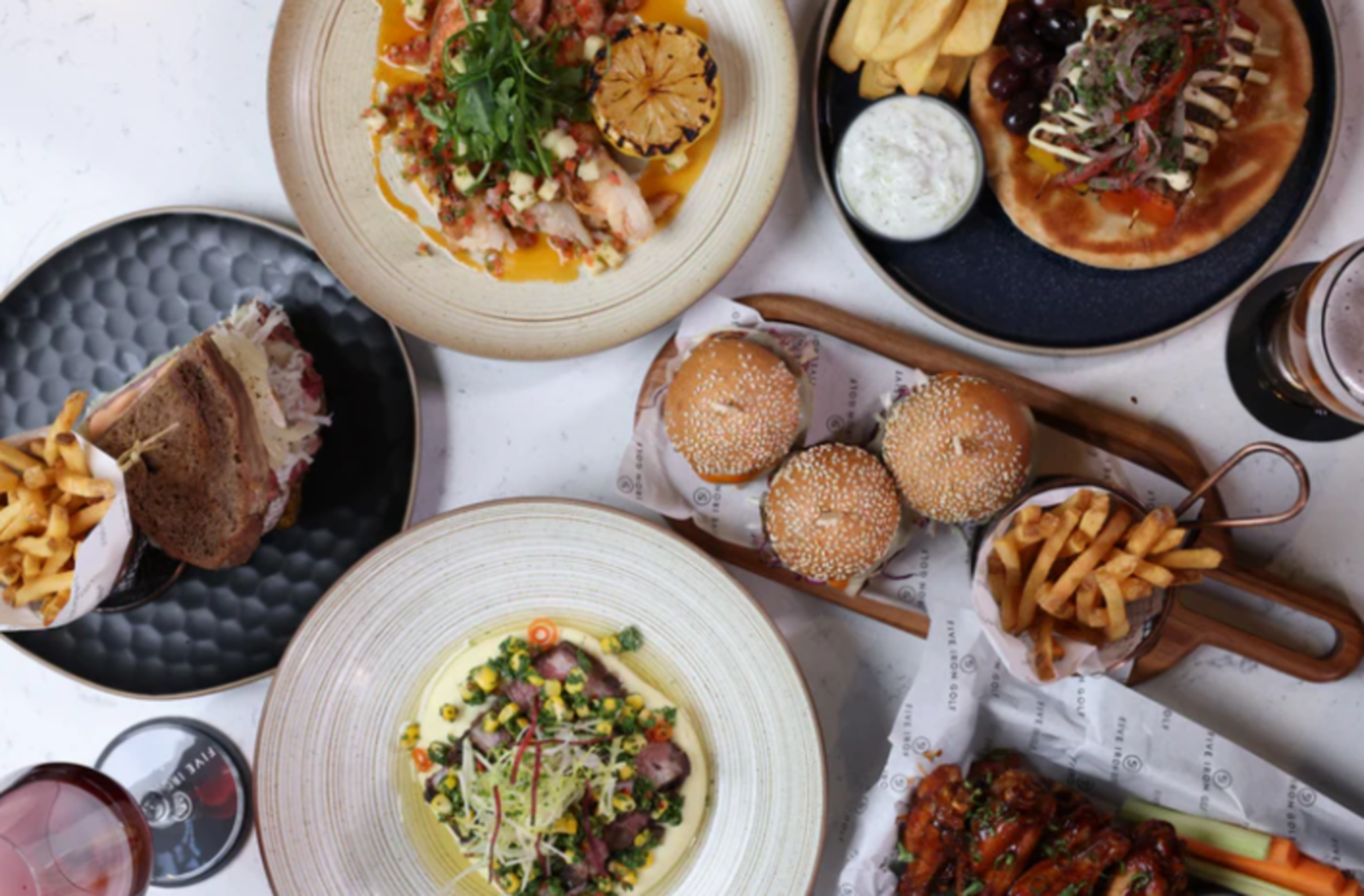 HiDubai-business-dirty-birdie-sports-bar-social-food-beverage-restaurants-bars-dubai-marina-marsa-dubai-dubai