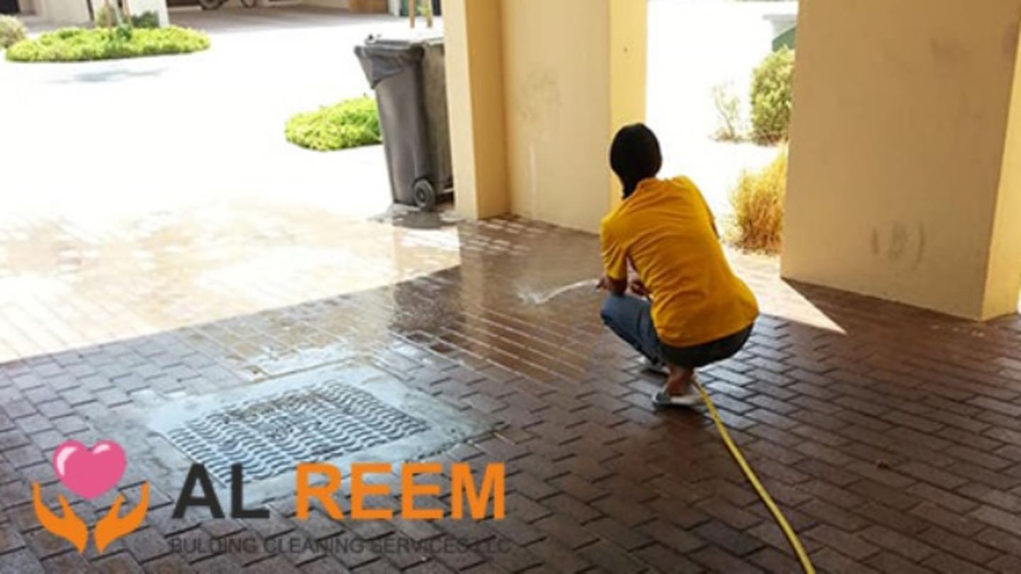HiDubai-business-al-reem-building-cleaning-services-home-cleaning-services-hor-al-anz-east-dubai