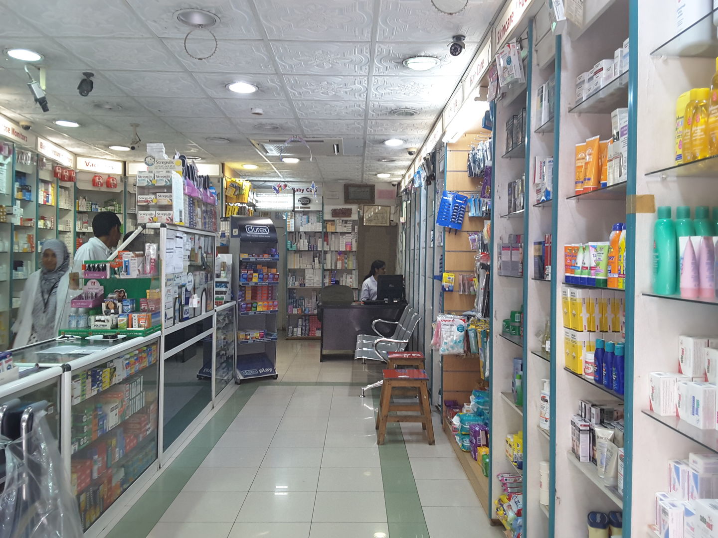 HiDubai-business-asia-pharmacy-beauty-wellness-health-pharmacy-meena-bazar-al-souq-al-kabeer-dubai-2