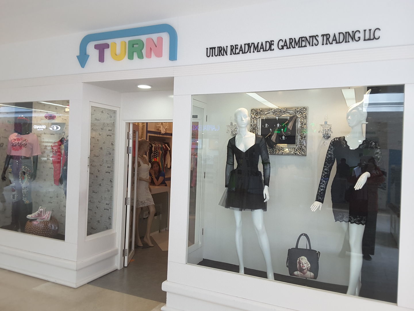 HiDubai-business-uturn-readymade-garments-trading-shopping-apparel-business-bay-dubai