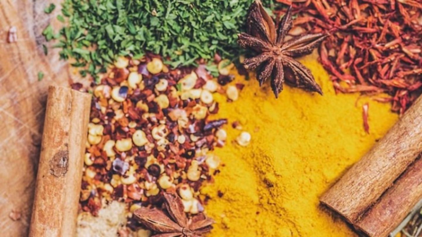 HiDubai-business-star-food-general-trading-b2b-services-distributors-wholesalers-al-qusais-industrial-1-dubai