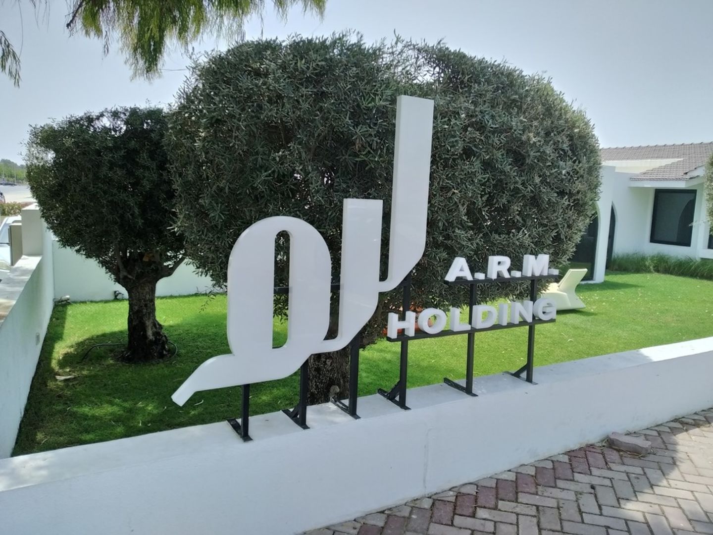 HiDubai-business-arm-holdings-b2b-services-holding-companies-al-safa-1-dubai