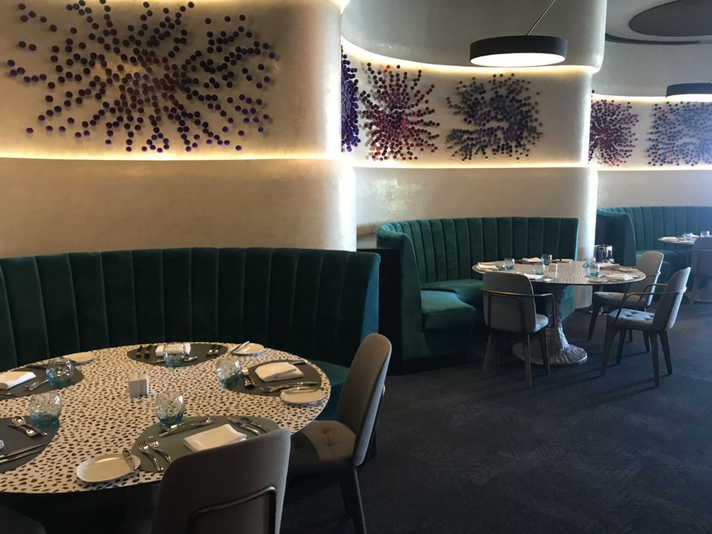 HiDubai-business-liv-food-beverage-restaurants-bars-the-palm-jumeirah-nakhlat-jumeirah-dubai