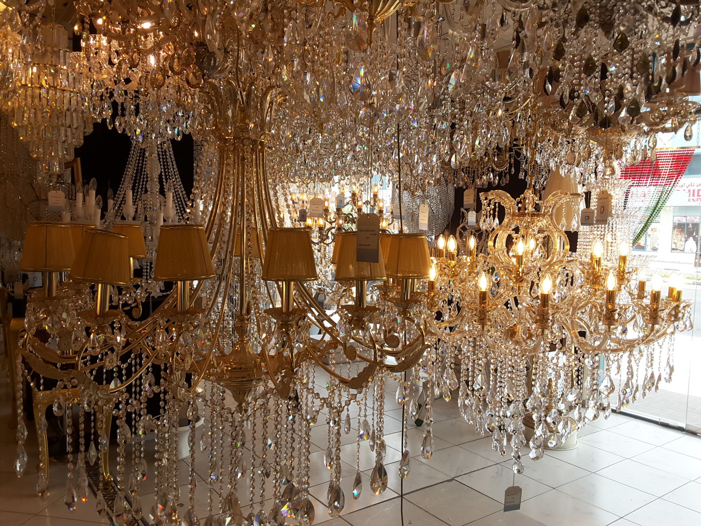 HiDubai-business-crystal-palace-trading-shopping-furniture-decor-al-khabaisi-dubai