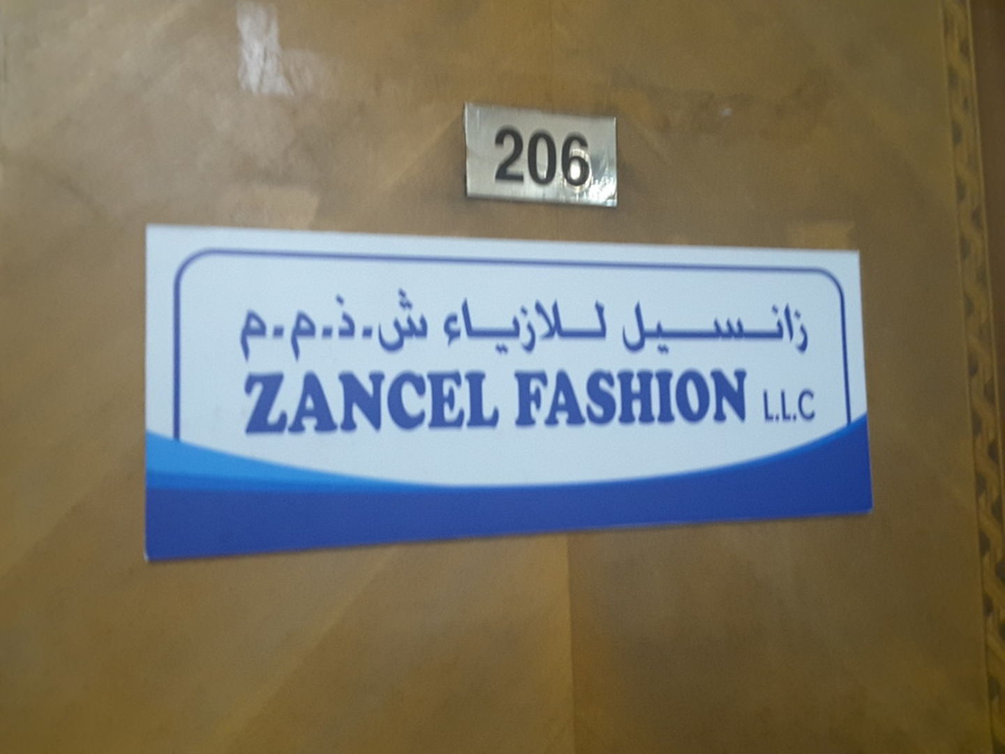HiDubai-business-zancel-fashion-shopping-apparel-al-sabkha-dubai-2