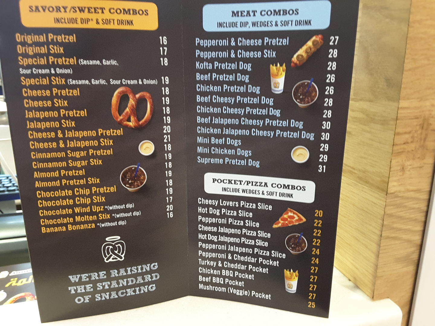 HiDubai-business-auntie-annes-food-beverage-bakeries-desserts-sweets-al-rigga-dubai-2