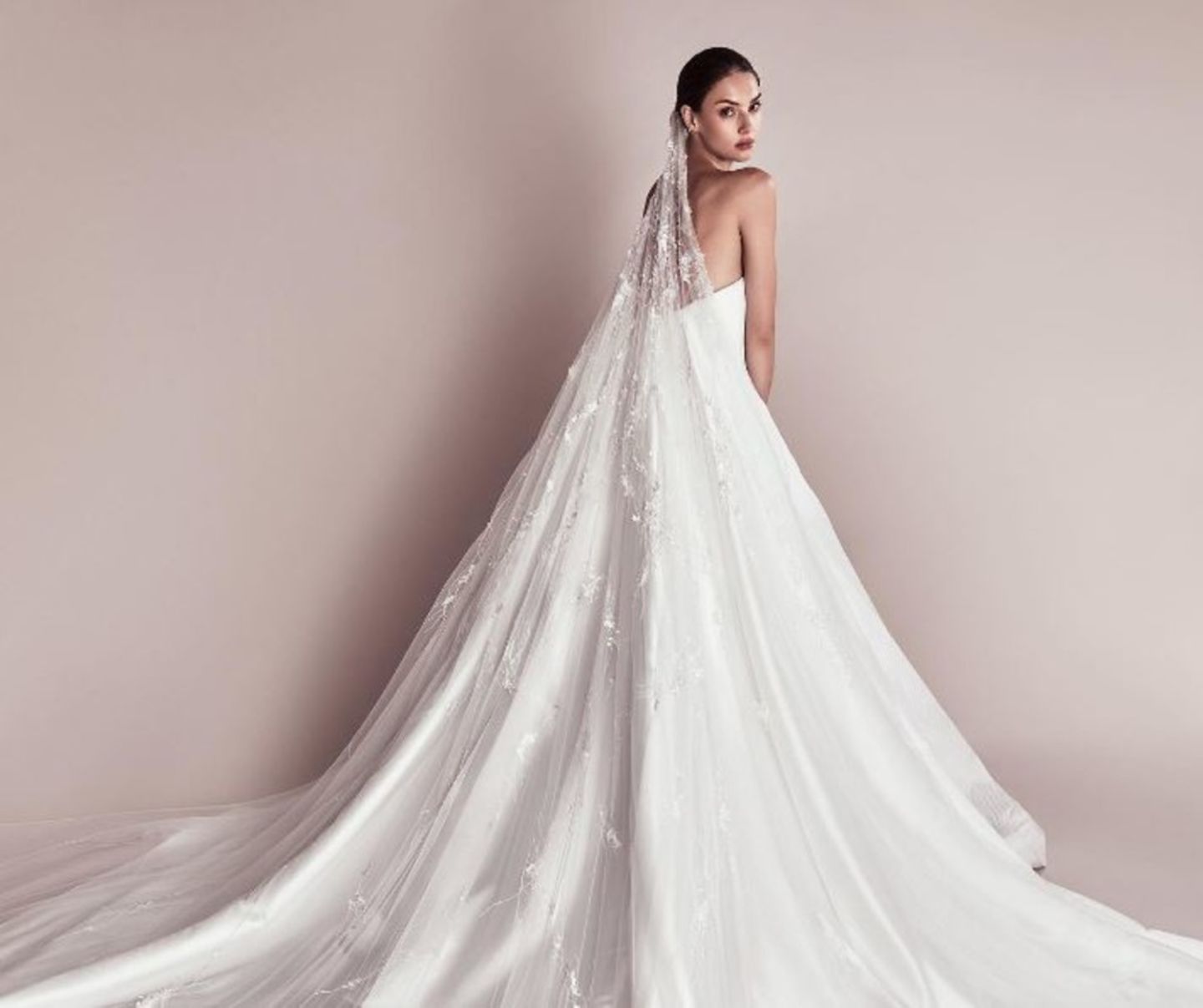 HiDubai-business-marmar-halim-fashion-design-shopping-apparel-dubai-design-district-d3-dubai