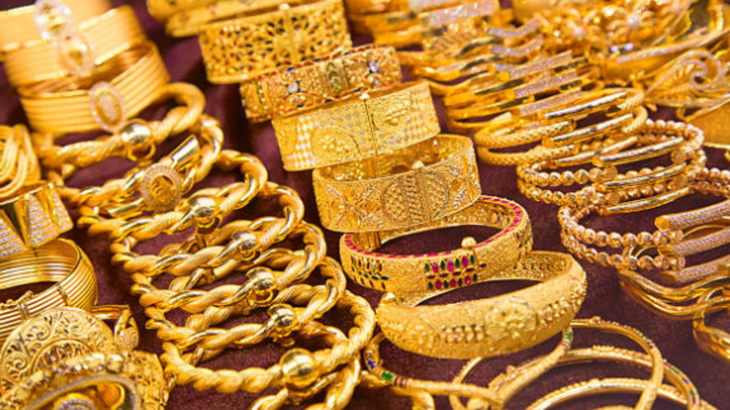 HiDubai-business-purple-gold-jewellery-trading-shopping-jewellery-precious-stones-al-buteen-dubai