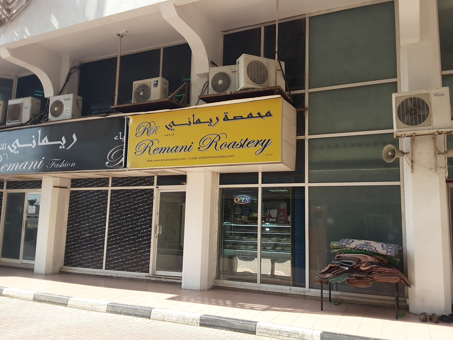 HiDubai-business-remani-roastery-food-beverage-bakeries-desserts-sweets-al-twar-1-dubai-2