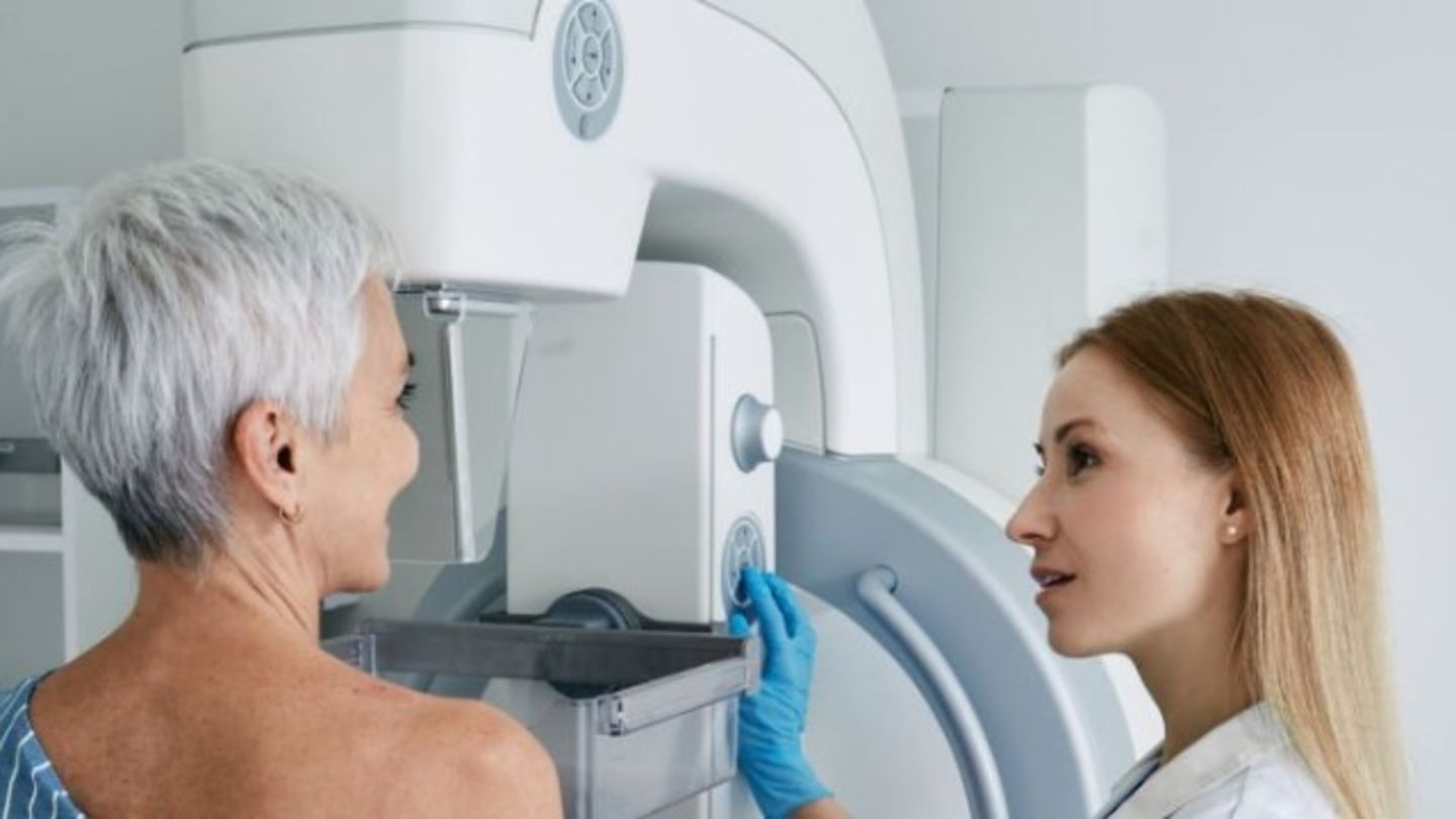 HiDubai-business-al-etihad-diagnostic-center-beauty-wellness-health-specialty-clinics-al-muraqqabat-dubai