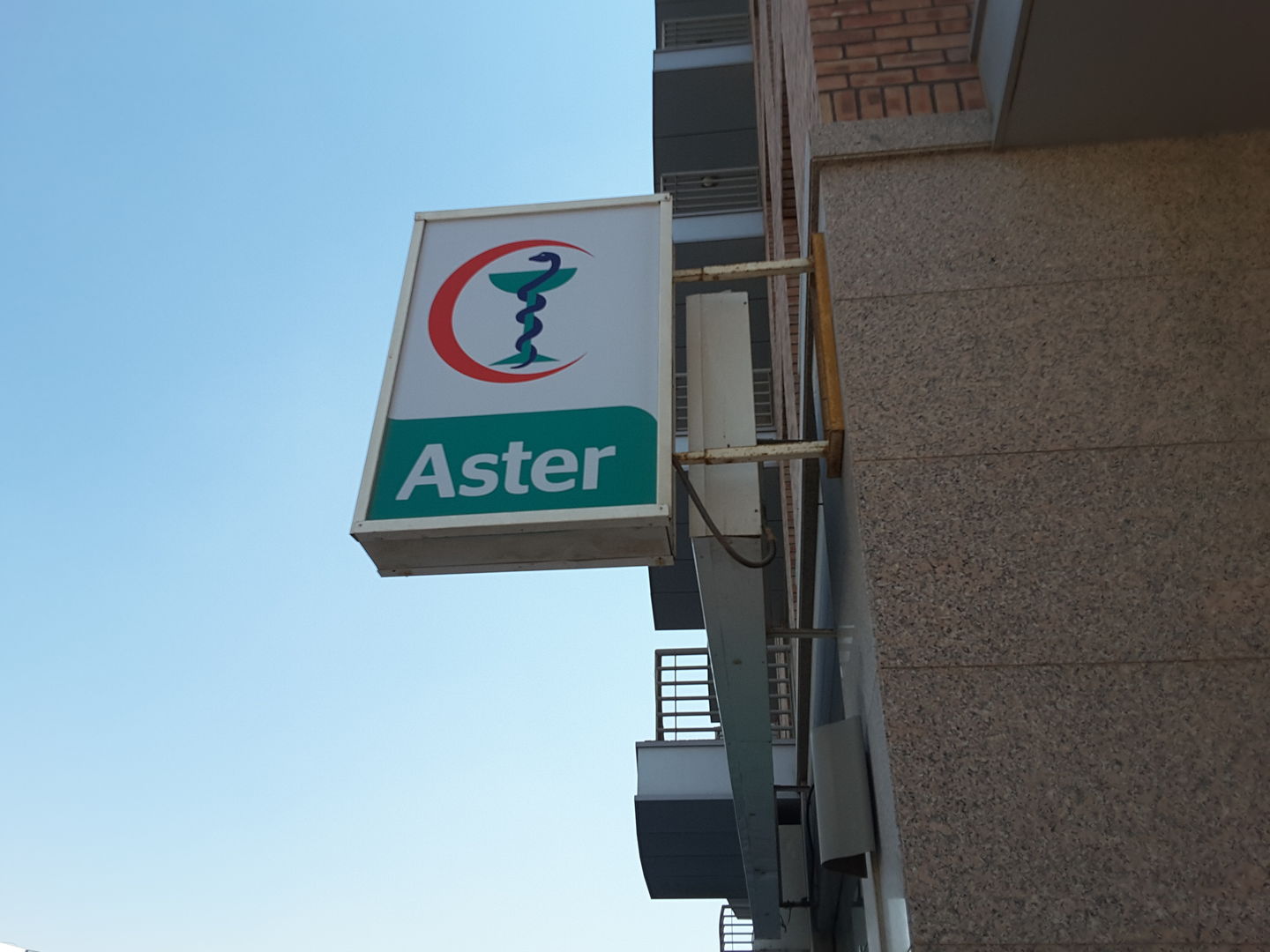 HiDubai-business-aster-pharmacy-alfa-pharmacy-beauty-wellness-health-pharmacy-al-qusais-2-dubai-2